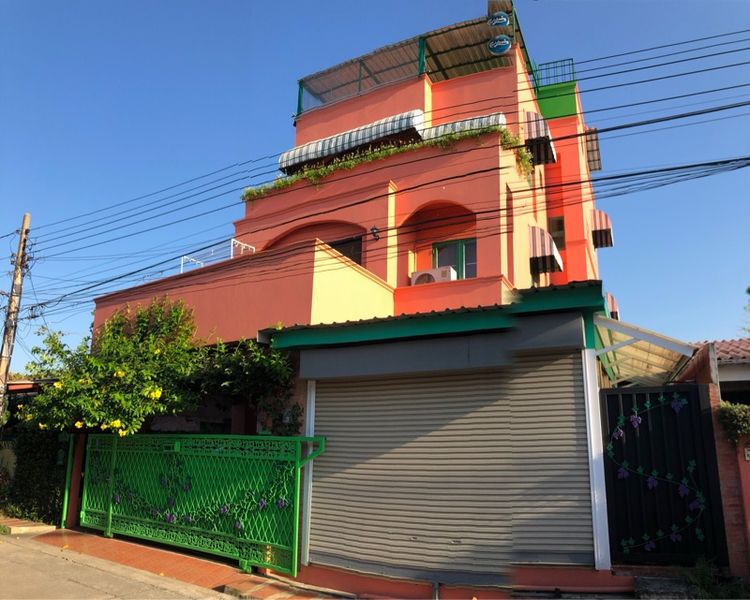 ตกแต่งครบ สร้างเสร็จก่อน 2010 บ้านเดี่ยว 4 ชั้น 53 ตร.วา บางกะปิ รูปที่ 3