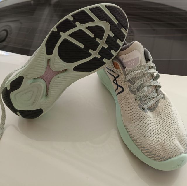 ขายถูก Karhu สีขาวเขียว size 42.5-270cm ของแท้ สภาพใหม่ รูปที่ 4