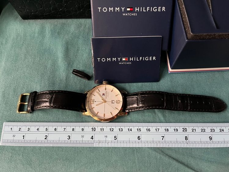 ขายนาฬิกา Tommy Hifiger สภาพสวย รูปที่ 4