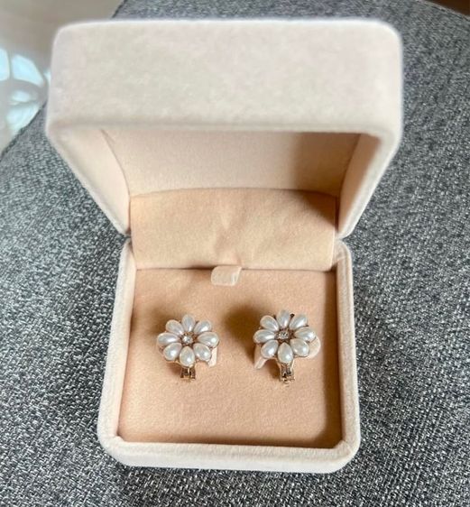 อื่นๆ ต่างหูมุก