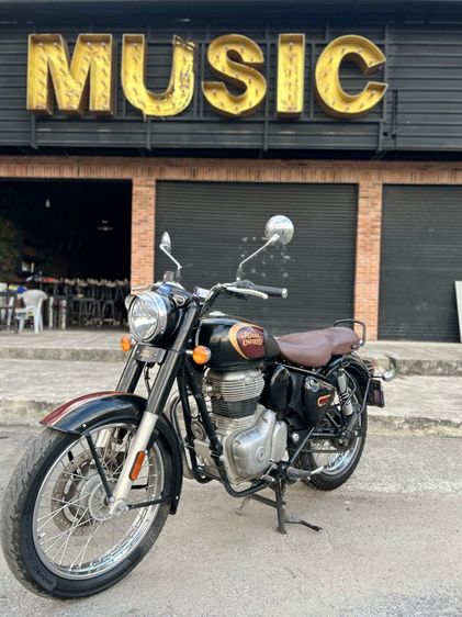 Royal Enfield Classic 350 2023