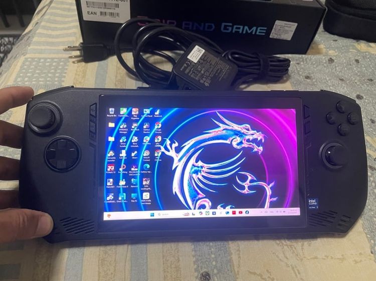 อื่นๆ อื่นๆ เชื่อมต่อไร้สายได้ MSI คอลโซลเกมมิ่ง จอยสติ๊ก เล่นเกมแรง ทำเป็นมินิพีซีได้  MSI Claw A1M Ulra7 Handheld Gaming มือสอง สภาพสวย อุปกรณ์ครบยกกล่อง พร้อมของแถม