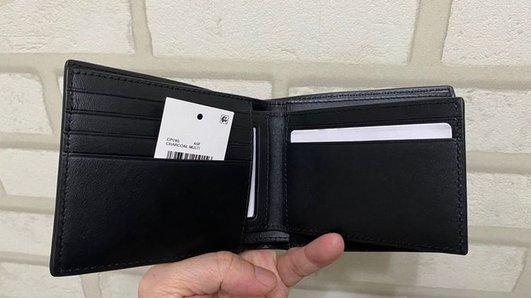 กระเป๋าสตางค์ Coach ของ Shop รูปที่ 10