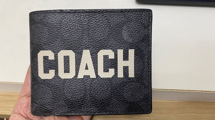 กระเป๋าสตางค์ Coach ของ Shop รูปที่ 14
