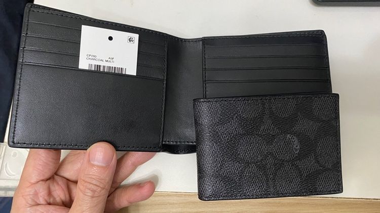 กระเป๋าสตางค์ Coach ของ Shop รูปที่ 7
