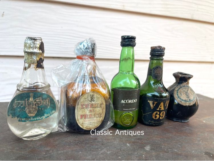 ขวด จิ๋ว เก่าโบราณสะสม รูปที่ 3