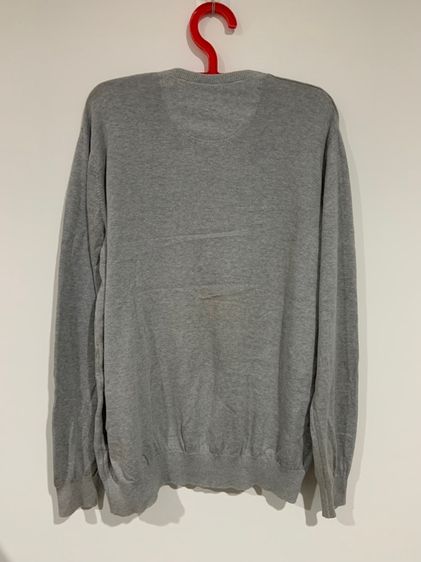 เสื้อกันหนาว LACOSTE คอวี แท้ 💯 size 6 ขนาด อก 22.5 ยาว 27 นิ้ว สภาพใหม่มาก สีเทาดีเทลสวย เนื้อผ้าดีมาก หายากน่าสะสม รูปที่ 7