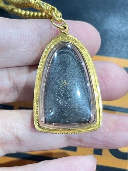 หลวงพ่อทวด วัดช้างให้ ปี 2524 เนื้อว่าน พิมพ์กลาง รูปที่ 2