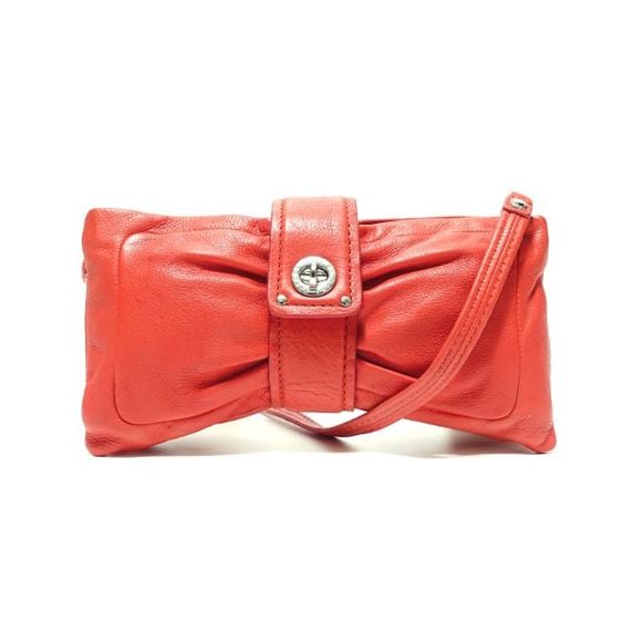 Used MARC BY MARC JACOBS
Turn Lock Bow Shape Shoulder Bag