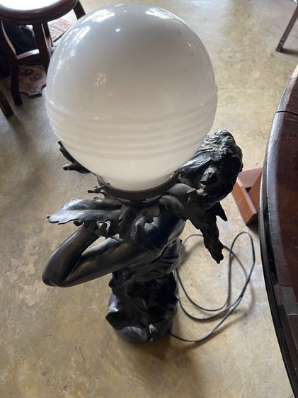 โคมไฟ หลุยส์ ทองเหลืองสะสม รูปที่ 7