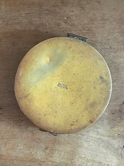 ตลับ ทองเหลืองลงยา BRONZE ใบใหญ่ เก่าโบราณสะสมB27 รูปที่ 3