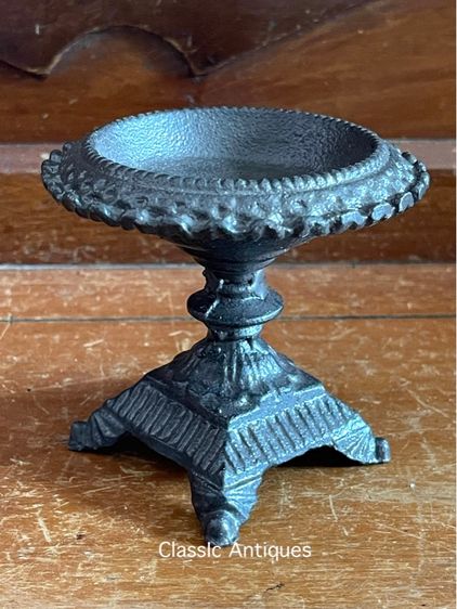 เชิงเทียน หลุยส์เหล็กหล่อสะสม รูปที่ 3