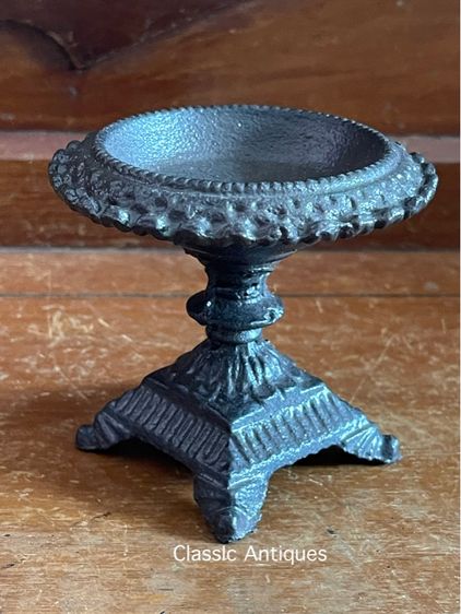 เชิงเทียน หลุยส์เหล็กหล่อสะสม รูปที่ 5