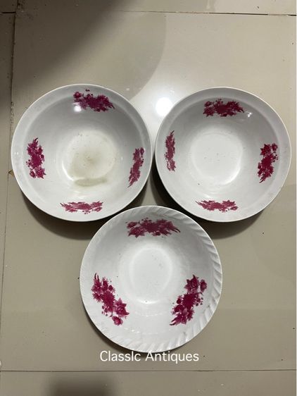 ชาม ลายดอกแดง โบราณเก่าสะสมA2