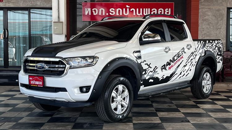 รถ Ford Ranger 2.2 Hi-Rider XLT สี ขาว