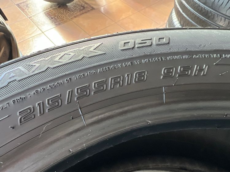 ยาง Dunlop Sp Sport maxx 215 55 18 เส้น 500 บาท  รูปที่ 4