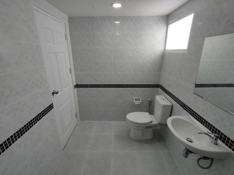 ใช่ 💖 ทาวน์เฮ้าส์ บางเขน ราคาพิเศษ! 💖 รูปที่ 4