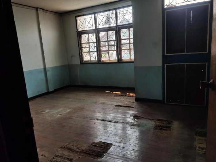 ใช่ 💖 ทาวน์เฮ้าส์ บางกรวย ราคาพิเศษ! 💖 รูปที่ 3