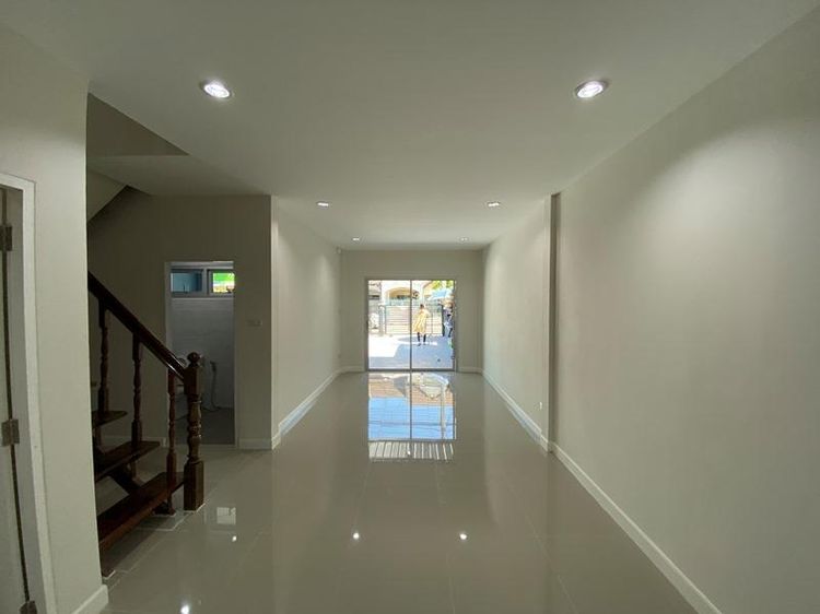 ใช่ 💖 ทาวน์เฮ้าส์ ลำลูกกา ราคาพิเศษ! 💖 รูปที่ 3