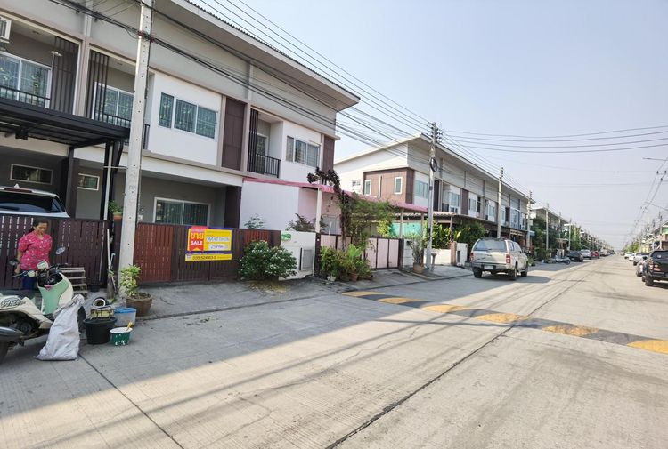 ใช่ 💖 ทาวน์เฮ้าส์ วังน้อย ราคาพิเศษ! 💖 รูปที่ 2