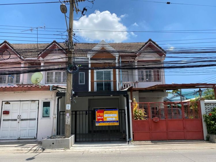 ใช่ 💖 ทาวน์เฮ้าส์ บางเขน ราคาพิเศษ! 💖