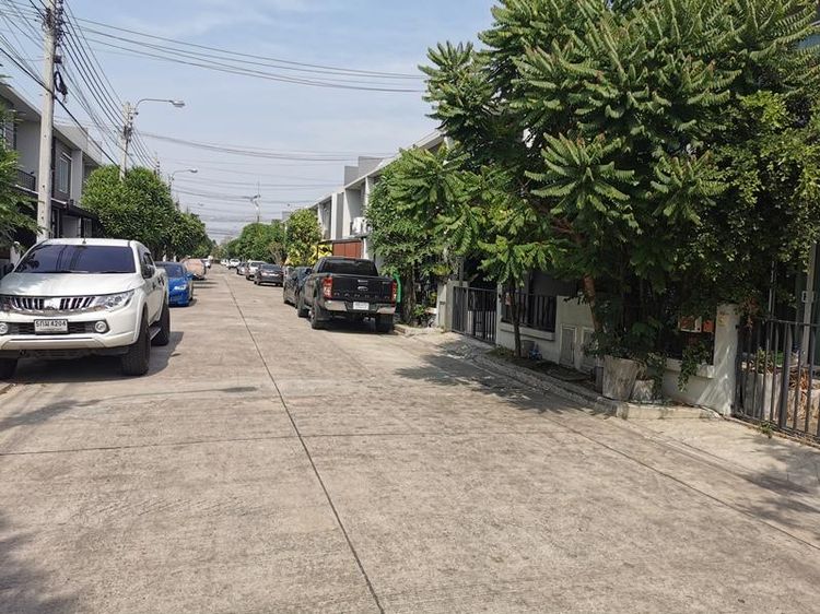 ใช่ 💖 ทาวน์เฮ้าส์ คลองสามวา ราคาพิเศษ! 💖 รูปที่ 3