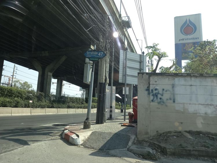 ใช่ 💖 ทาวน์เฮ้าส์ บางเขน ราคาพิเศษ! 💖 รูปที่ 2