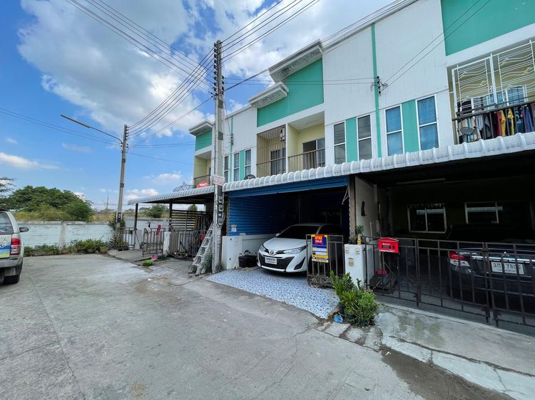 ใช่ 💖 ทาวน์เฮ้าส์ ศรีราชา ราคาพิเศษ! 💖 รูปที่ 2