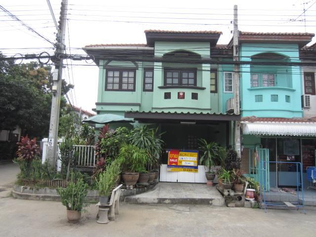 ใช่ 💖 ทาวน์เฮ้าส์ บางบัวทอง ราคาพิเศษ! 💖