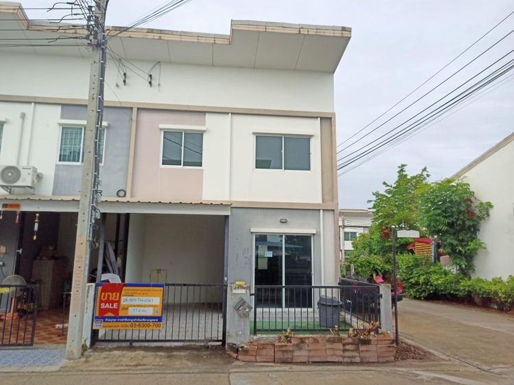 ใช่ 💖 ทาวน์เฮ้าส์ บางบัวทอง ราคาพิเศษ! 💖