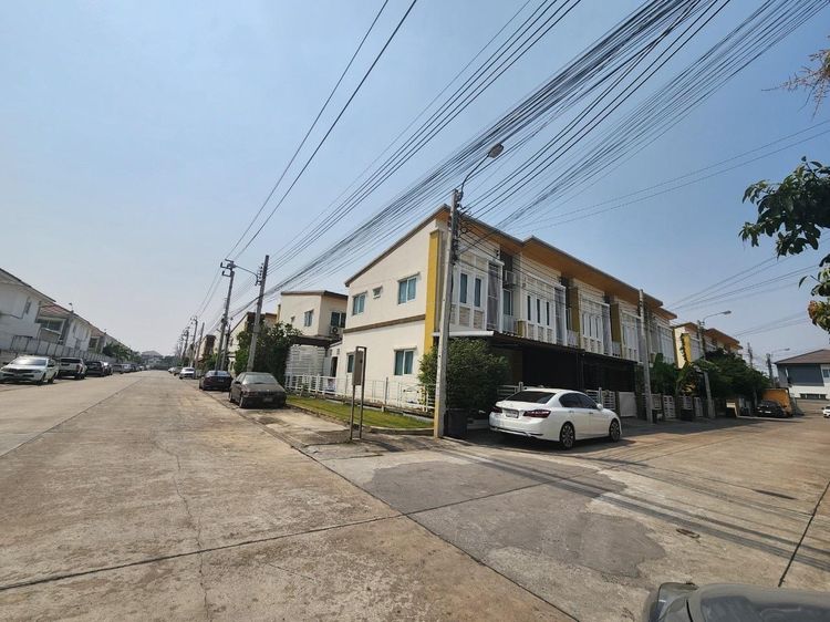 ใช่ 💖 ทาวน์เฮ้าส์ บางพลี ราคาพิเศษ! 💖 รูปที่ 4