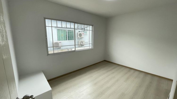 ใช่ 💖 ทาวน์เฮ้าส์ บางปะอิน ราคาพิเศษ! 💖 รูปที่ 4