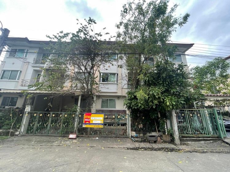 ใช่ 💖 ทาวน์เฮ้าส์ บางเขน ราคาพิเศษ! 💖