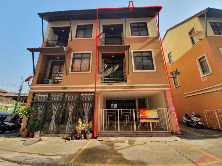 ใช่ 💖 ทาวน์เฮ้าส์ บางพลัด ราคาพิเศษ! 💖