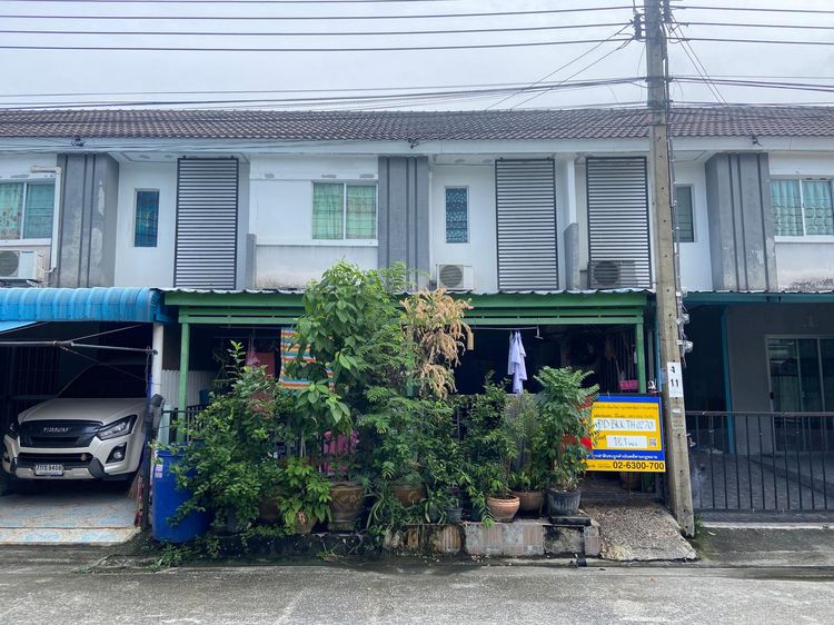 ใช่ 💖 ทาวน์เฮ้าส์ ลาดกระบัง ราคาพิเศษ! 💖