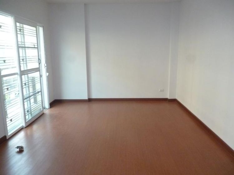 ใช่ 💖 ทาวน์เฮ้าส์ เมืองนนทบุรี ราคาพิเศษ! 💖 รูปที่ 3