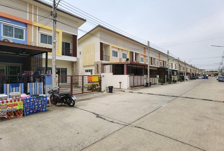 ใช่ 💖 ทาวน์เฮ้าส์ บางปะอิน ราคาพิเศษ! 💖 รูปที่ 2