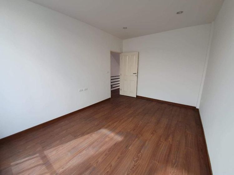 ใช่ 💖 ทาวน์เฮ้าส์ บางขุนเทียน ราคาพิเศษ! 💖 รูปที่ 4