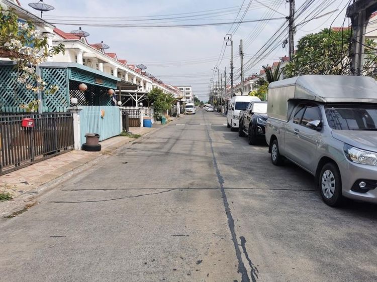 ใช่ 💖 ทาวน์เฮ้าส์ คลองสามวา ราคาพิเศษ! 💖 รูปที่ 2