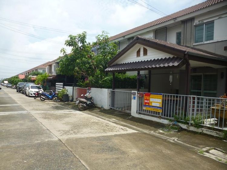 ใช่ 💖 ทาวน์เฮ้าส์ ลาดกระบัง ราคาพิเศษ! 💖 รูปที่ 4