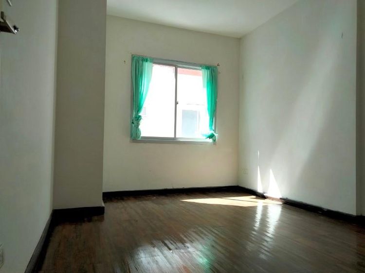 ใช่ 💖 ทาวน์เฮ้าส์ ลาดกระบัง ราคาพิเศษ! 💖 รูปที่ 3