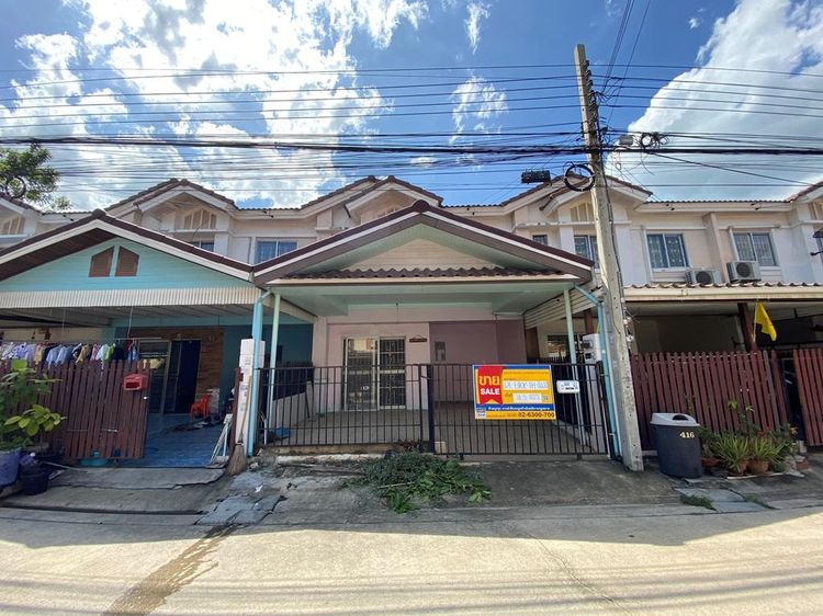 ใช่ 💖 ทาวน์เฮ้าส์ ลาดกระบัง ราคาพิเศษ! 💖