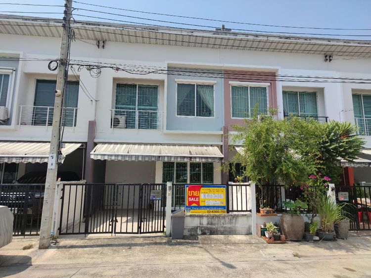 ใช่ 💖 ทาวน์เฮ้าส์ ราษฎร์บูรณะ ราคาพิเศษ! 💖