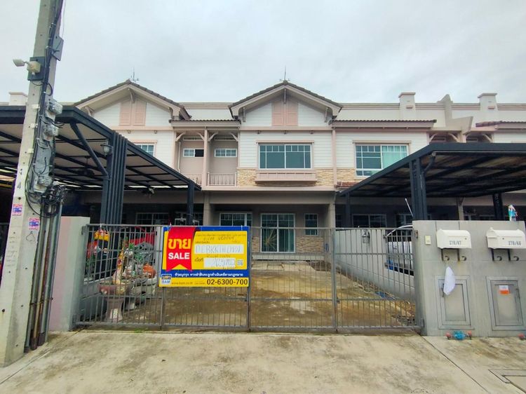 ใช่ 💖 ทาวน์เฮ้าส์ มีนบุรี ราคาพิเศษ! 💖