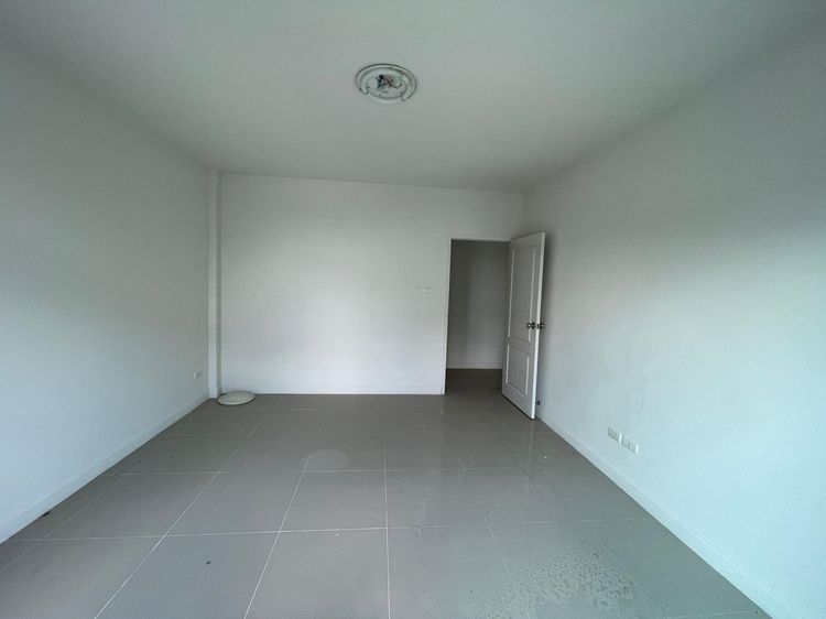 ใช่ 💖 ทาวน์เฮ้าส์ ดอยสะเก็ด ราคาพิเศษ! 💖 รูปที่ 3