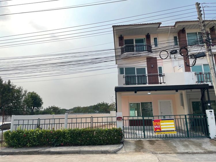 ใช่ 💖 ทาวน์เฮ้าส์ เมืองขอนแก่น ราคาพิเศษ! 💖