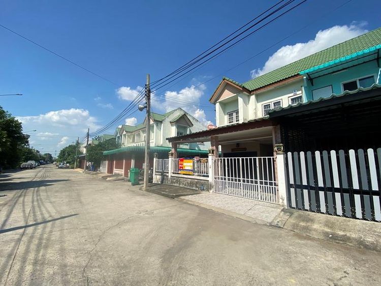 ใช่ 💖 ทาวน์เฮ้าส์ บางบัวทอง ราคาพิเศษ! 💖 รูปที่ 4