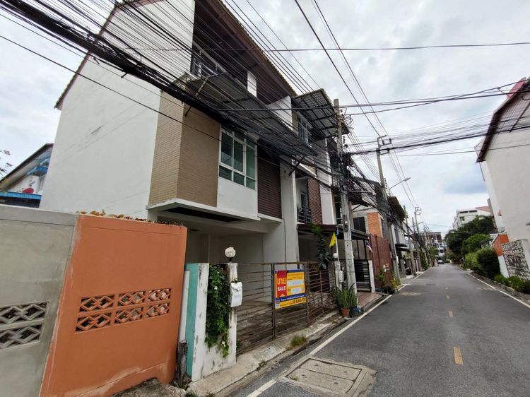 ใช่ 💖 ทาวน์เฮ้าส์ ปากเกร็ด ราคาพิเศษ! 💖 รูปที่ 2