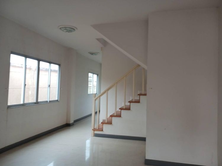 ใช่ 💖 ทาวน์เฮ้าส์ คลองหลวง ราคาพิเศษ! 💖 รูปที่ 3