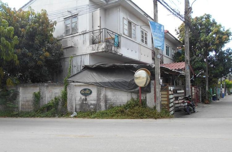 ใช่ 💖 ทาวน์เฮ้าส์ ลำลูกกา ราคาพิเศษ! 💖 รูปที่ 3